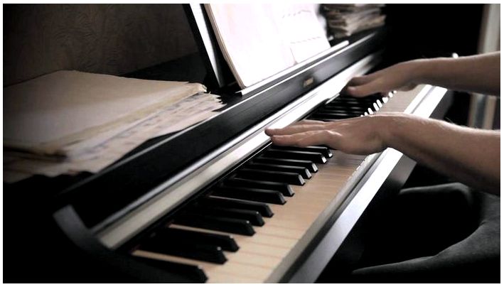 Два или четыре 30-минутных урока игры на фортепиано в музыкальном центре Freehold